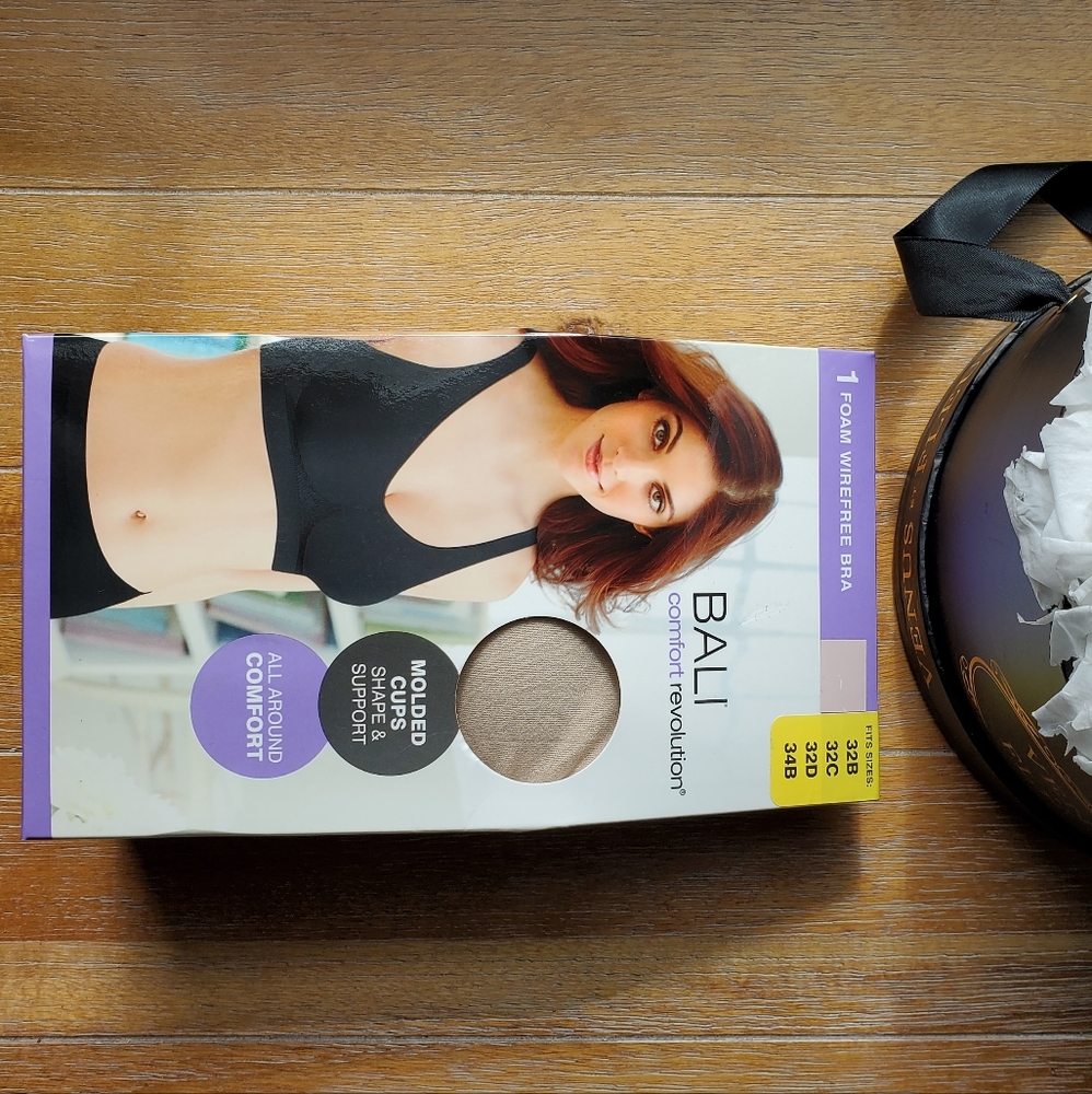 NIB Bali Wire Free Foam Bra (32B,C,D,34B)